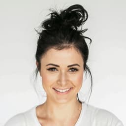 Manon Dusselier